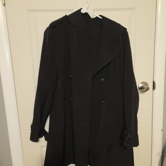 Esprit Medium Black Trench with Belt and Hood - Picture 5 of 5